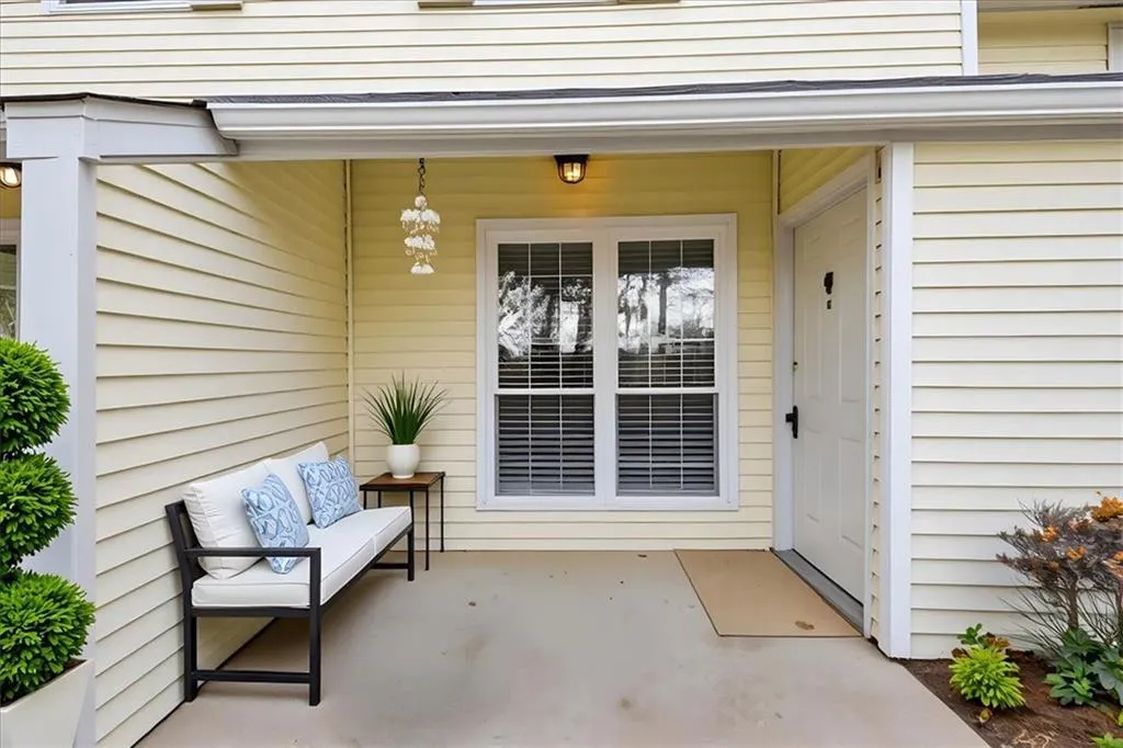 6822 Glenridge Drive Unit D, Atlanta, Georgia 30328, 1 Bedroom Bedrooms, ,1 BathroomBathrooms,Residential,For Sale,6822 Glenridge Drive Unit D,7685163