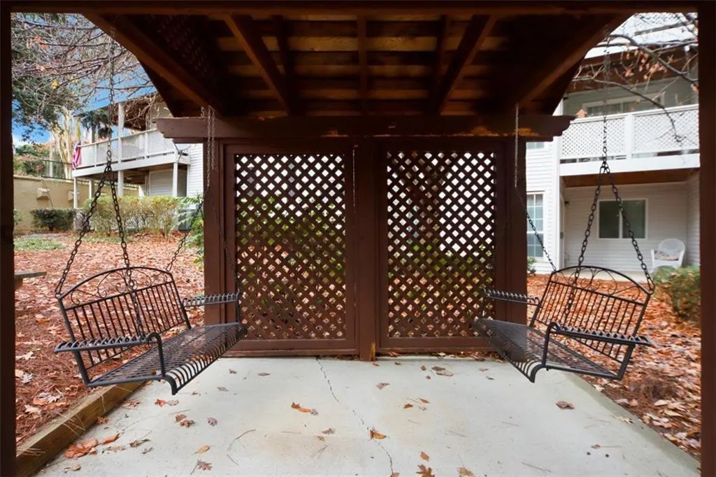 6822 Glenridge Drive Unit D, Atlanta, Georgia 30328, 1 Bedroom Bedrooms, ,1 BathroomBathrooms,Residential,For Sale,6822 Glenridge Drive Unit D,7685163
