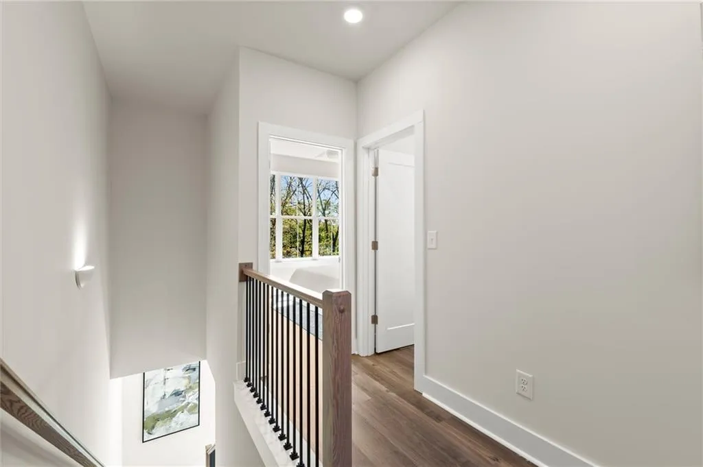 1123 Knight Walk Nw, Atlanta, Georgia 30318, 2 Bedrooms Bedrooms, ,2 BathroomsBathrooms,Residential,For Sale,1123 Knight Walk Nw,7625366