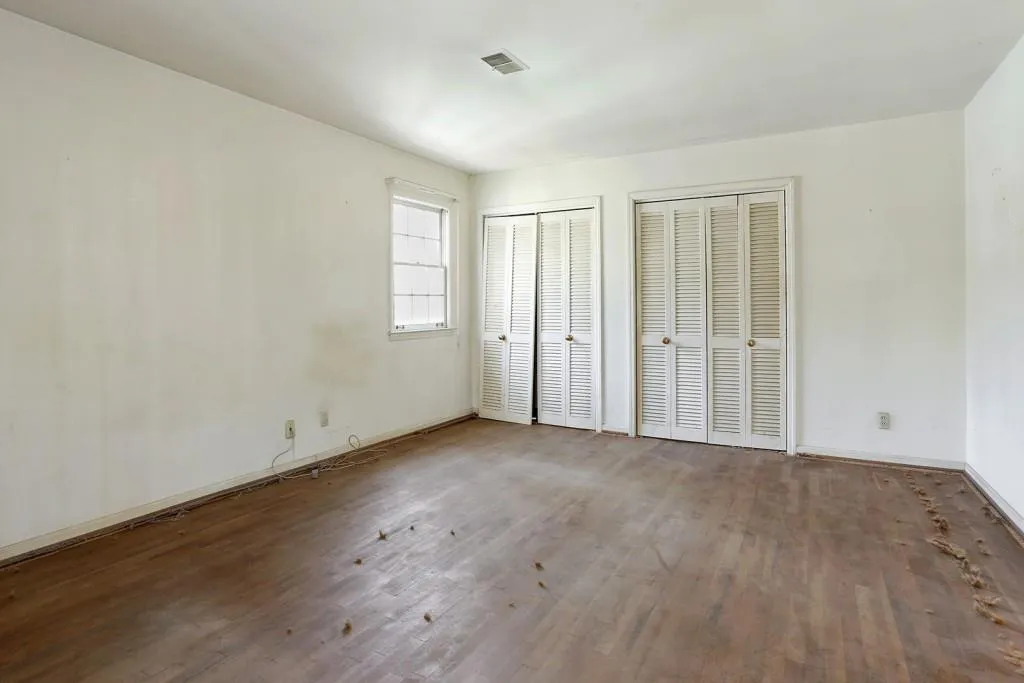 210 W Spalding Drive, Sandy Springs, Georgia 30328, 5 Bedrooms Bedrooms, ,4 BathroomsBathrooms,Residential,Sold,210 W Spalding Drive,5817278