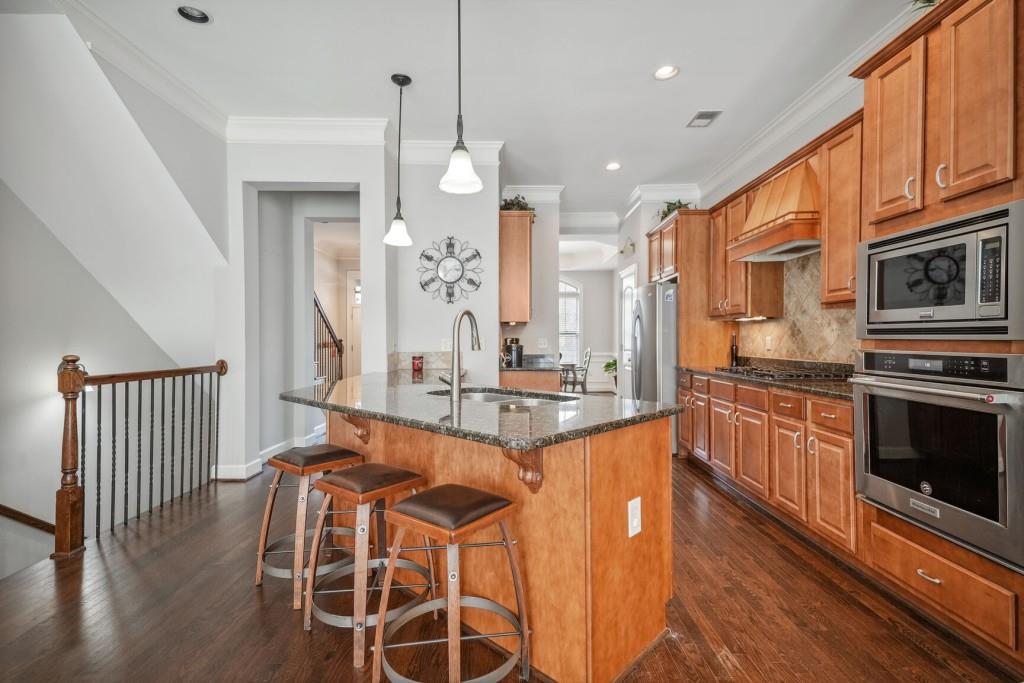 934 Telfair Close, Sandy Springs, Georgia 30350, 3 Bedrooms Bedrooms, ,3 BathroomsBathrooms,Residential,Sold,934 Telfair Close,7304894