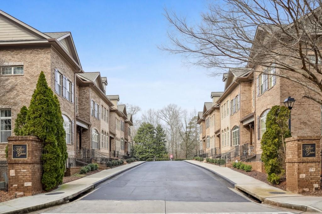 934 Telfair Close, Sandy Springs, Georgia 30350, 3 Bedrooms Bedrooms, ,3 BathroomsBathrooms,Residential,Sold,934 Telfair Close,7304894