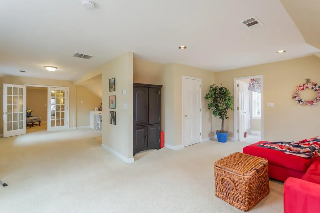 520 Valley Hall Drive, Sandy Springs, Georgia 30350, 4 Bedrooms Bedrooms, ,3 BathroomsBathrooms,Residential,Sold,520 Valley Hall Drive,6503324