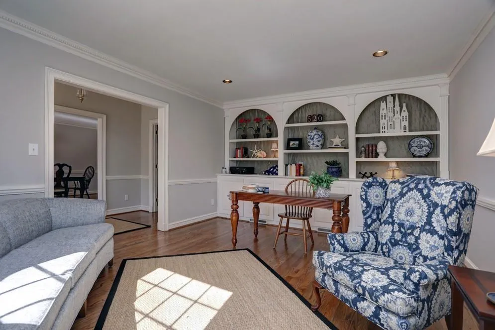 520 Valley Hall Drive, Sandy Springs, Georgia 30350, 4 Bedrooms Bedrooms, ,3 BathroomsBathrooms,Residential,Sold,520 Valley Hall Drive,6503324