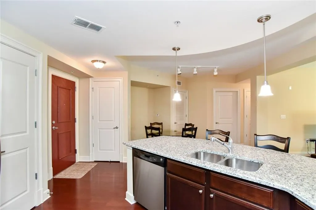 200 River Vista Drive Unit 627, Atlanta, Georgia 30339, 2 Bedrooms Bedrooms, ,2 BathroomsBathrooms,Residential,Sold,200 River Vista Drive Unit 627,5736808 200 River Vista Drive Unit 627, Atlanta, Georgia 30339, 2 Bedrooms Bedrooms, ,2 BathroomsBathrooms,Residential,Sold,200 River Vista Drive Unit 627,5736808