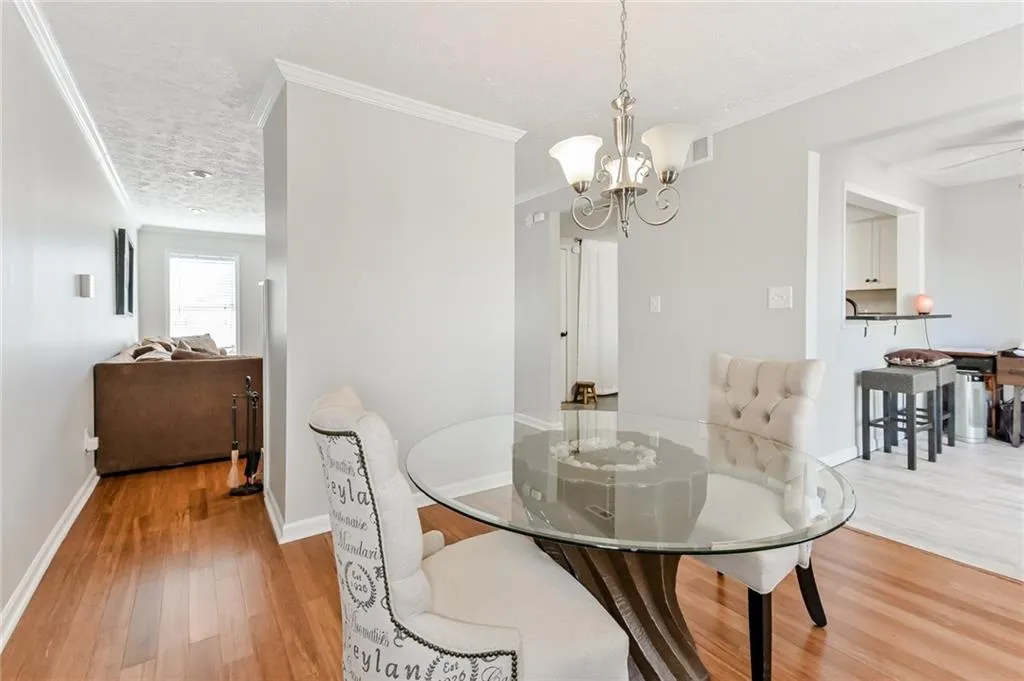 7750 Roswell Road Unit 9d, Atlanta, Georgia 30350, 3 Bedrooms Bedrooms, ,2 BathroomsBathrooms,Residential,Sold,7750 Roswell Road Unit 9d,6529932