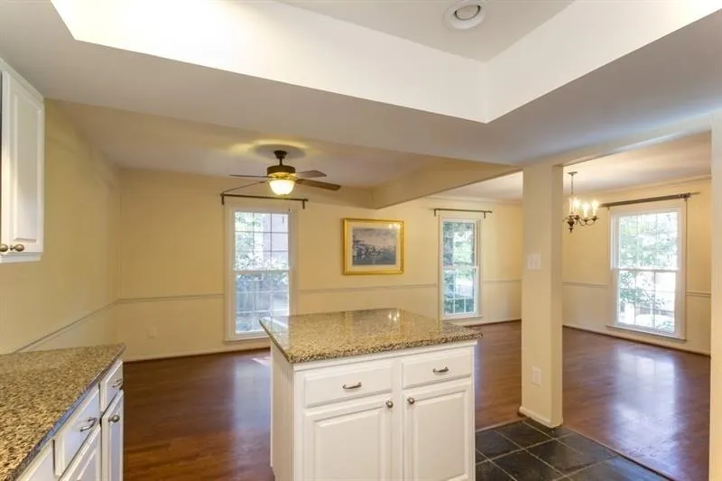 445 The North Chace, Sandy Springs, Georgia 30328, 3 Bedrooms Bedrooms, ,3 BathroomsBathrooms,Residential,Sold,445 The North Chace,6646933