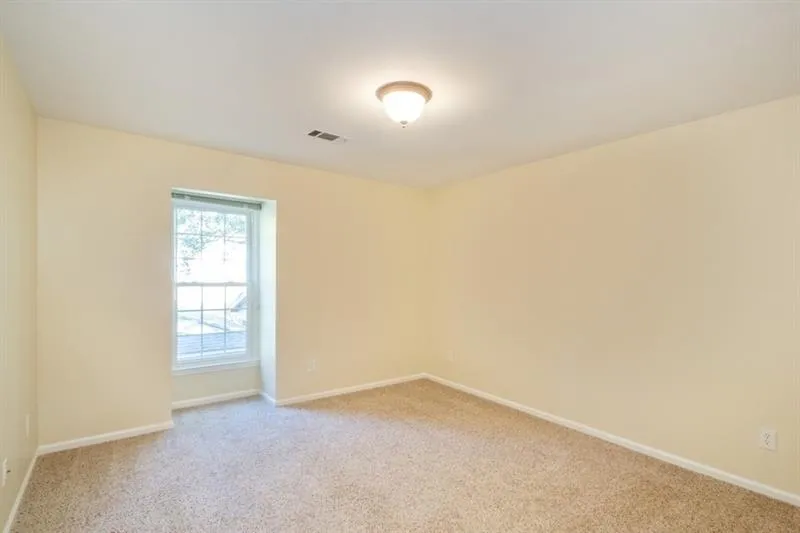 445 The North Chace, Sandy Springs, Georgia 30328, 3 Bedrooms Bedrooms, ,3 BathroomsBathrooms,Residential,Sold,445 The North Chace,6646933