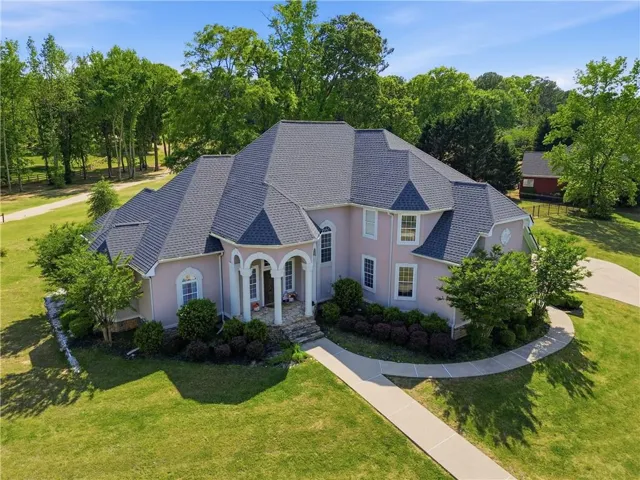 31 Meadow Lakes Terrace, Cedartown, Georgia 30125