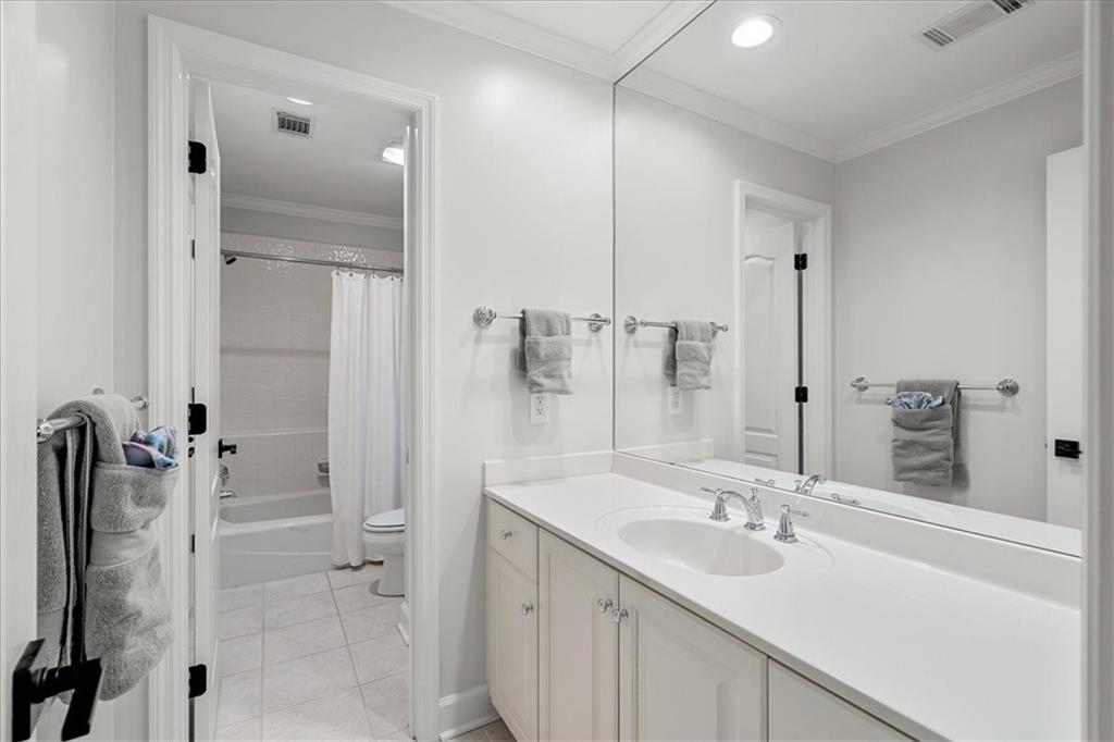 165 SPALDING CREEK Court, Atlanta, Georgia 30350, 4 Bedrooms Bedrooms, ,4 BathroomsBathrooms,Residential,Sold,165 SPALDING CREEK Court,7301124