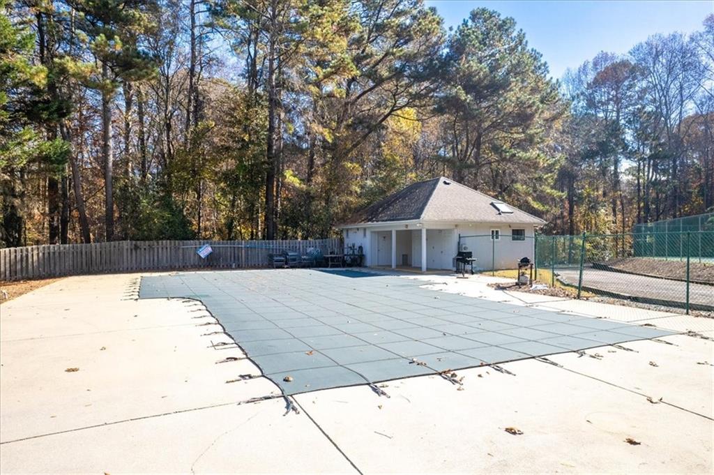 165 SPALDING CREEK Court, Atlanta, Georgia 30350, 4 Bedrooms Bedrooms, ,4 BathroomsBathrooms,Residential,Sold,165 SPALDING CREEK Court,7301124