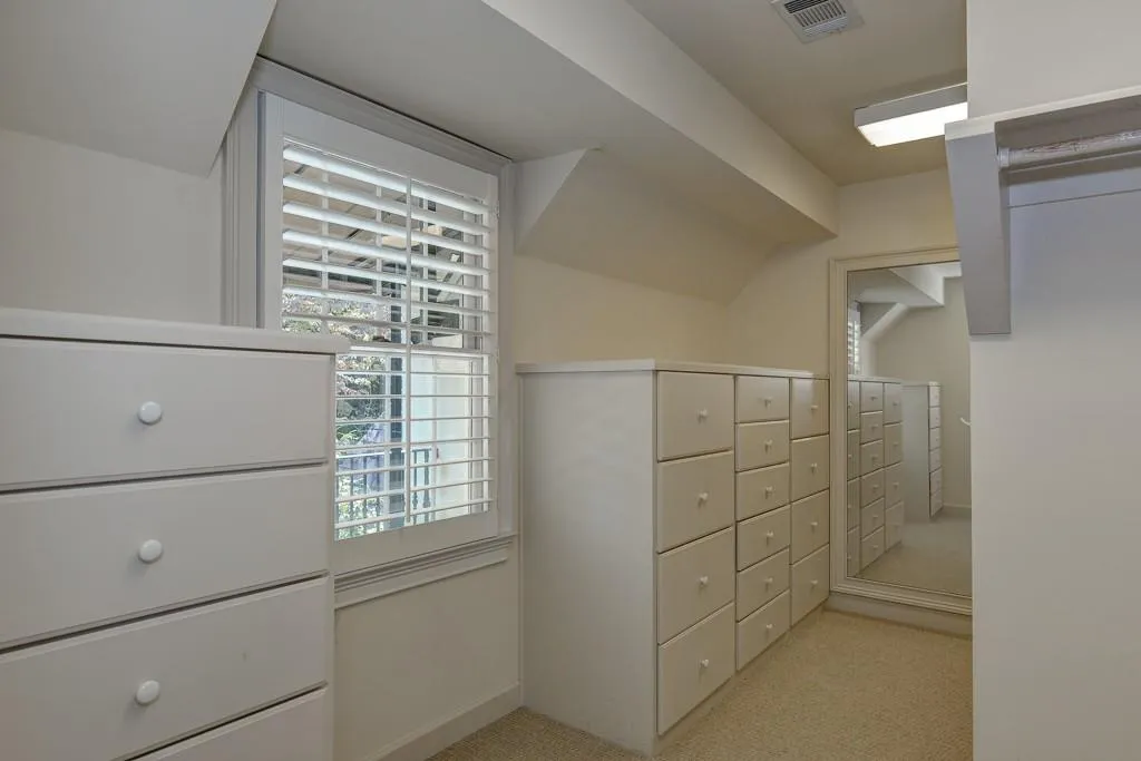 11 Ascot Manor, Atlanta, Georgia 30327, 4 Bedrooms Bedrooms, ,3 BathroomsBathrooms,Residential,Sold,11 Ascot Manor,5609246