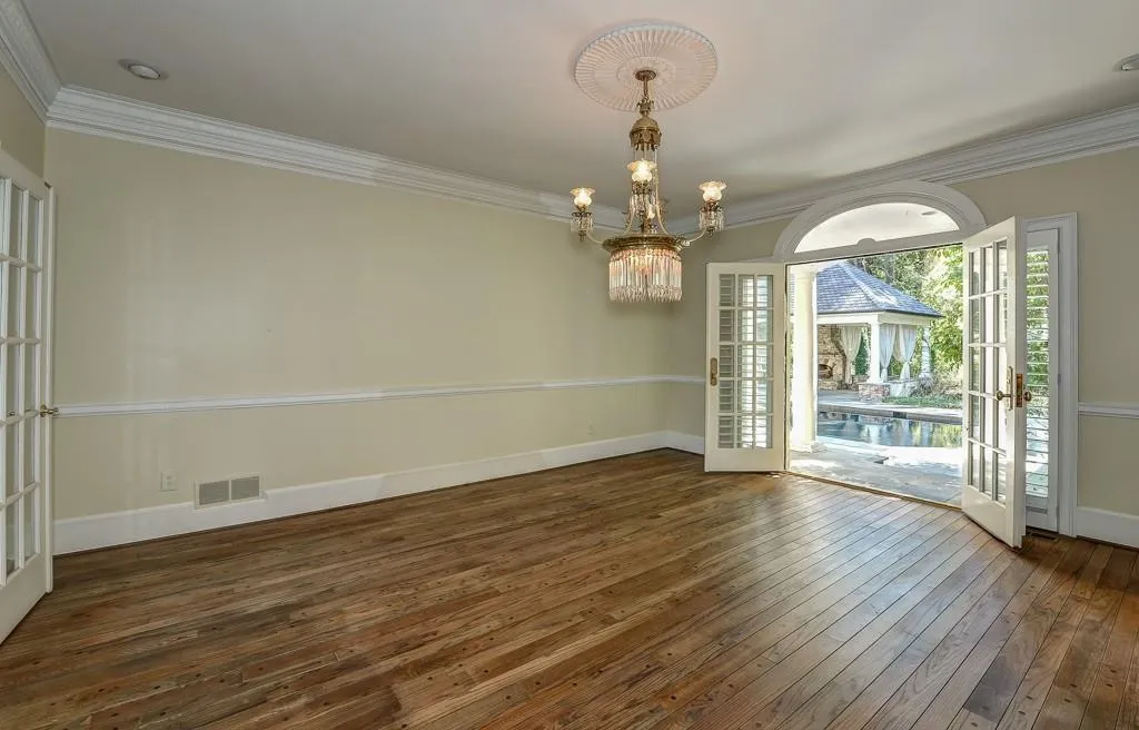 11 Ascot Manor, Atlanta, Georgia 30327, 4 Bedrooms Bedrooms, ,3 BathroomsBathrooms,Residential,Sold,11 Ascot Manor,5609246