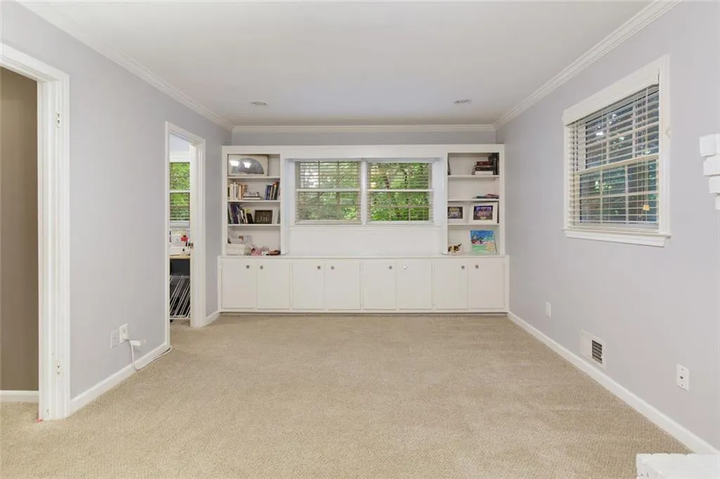 220 N Springs Court, Sandy Springs, Georgia 30328, 4 Bedrooms Bedrooms, ,3 BathroomsBathrooms,Residential,For Sale,220 N Springs Court,7576891