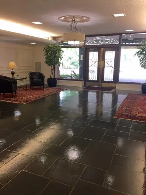 2965 Pharr Court S Unit 616, Atlanta, Georgia 30305, 2 Bedrooms Bedrooms, ,2 BathroomsBathrooms,Residential,Sold,2965 Pharr Court S Unit 616,5746341
