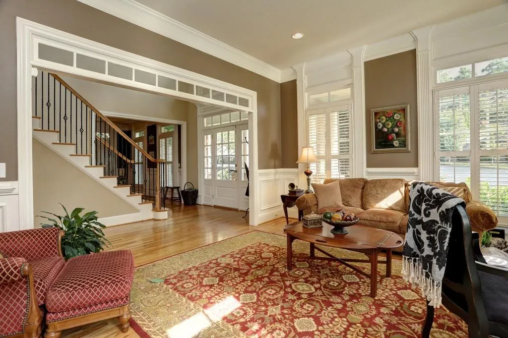 623 Darlington Commons Court, Atlanta, Georgia 30305, 3 Bedrooms Bedrooms, ,3 BathroomsBathrooms,Residential,Sold,623 Darlington Commons Court,5903435