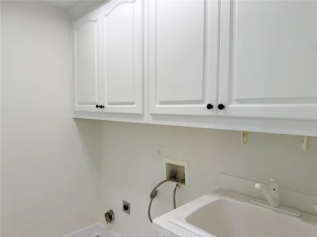 285 Spalding Springs Lane, Atlanta, Georgia 30350, 6 Bedrooms Bedrooms, ,5 BathroomsBathrooms,Residential,Sold,285 Spalding Springs Lane,7730203