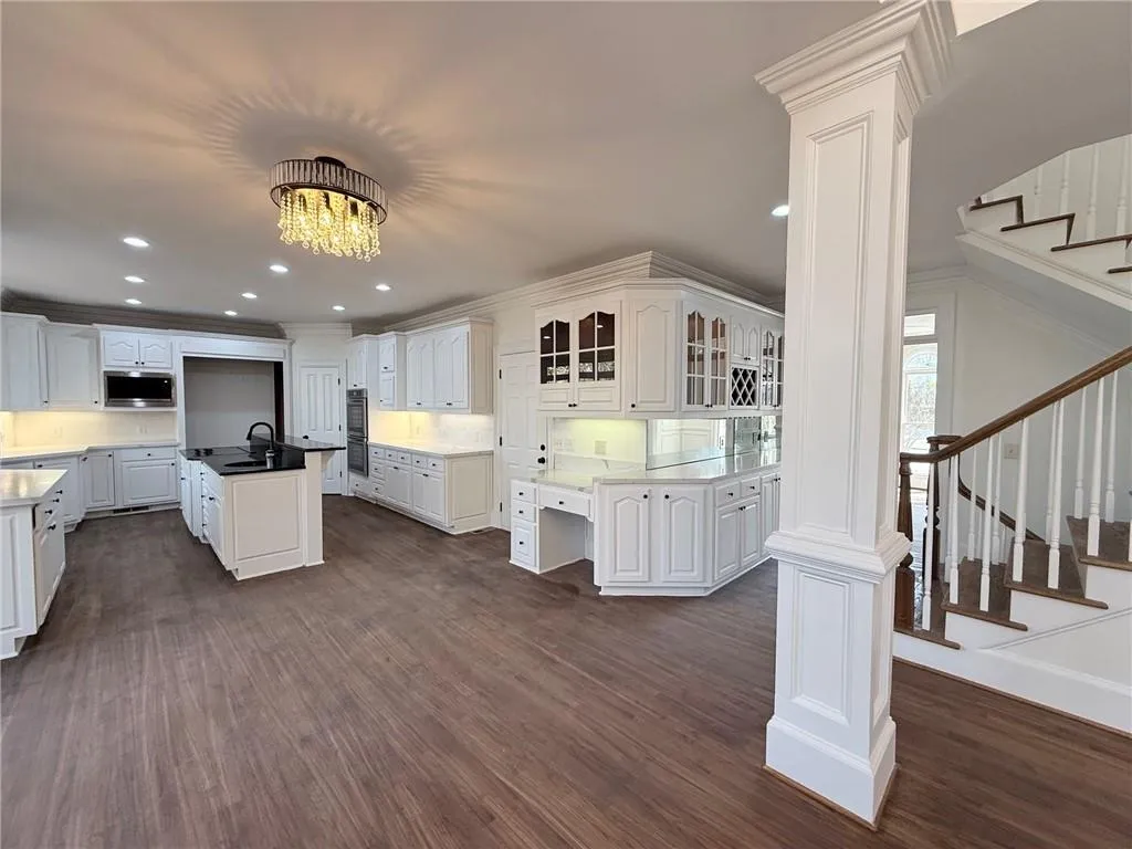 285 Spalding Springs Lane, Atlanta, Georgia 30350, 6 Bedrooms Bedrooms, ,5 BathroomsBathrooms,Residential,Sold,285 Spalding Springs Lane,7730203