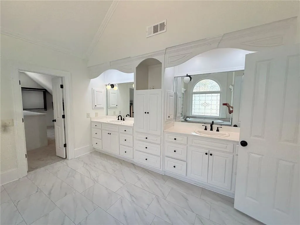 285 Spalding Springs Lane, Atlanta, Georgia 30350, 6 Bedrooms Bedrooms, ,5 BathroomsBathrooms,Residential,Sold,285 Spalding Springs Lane,7730203