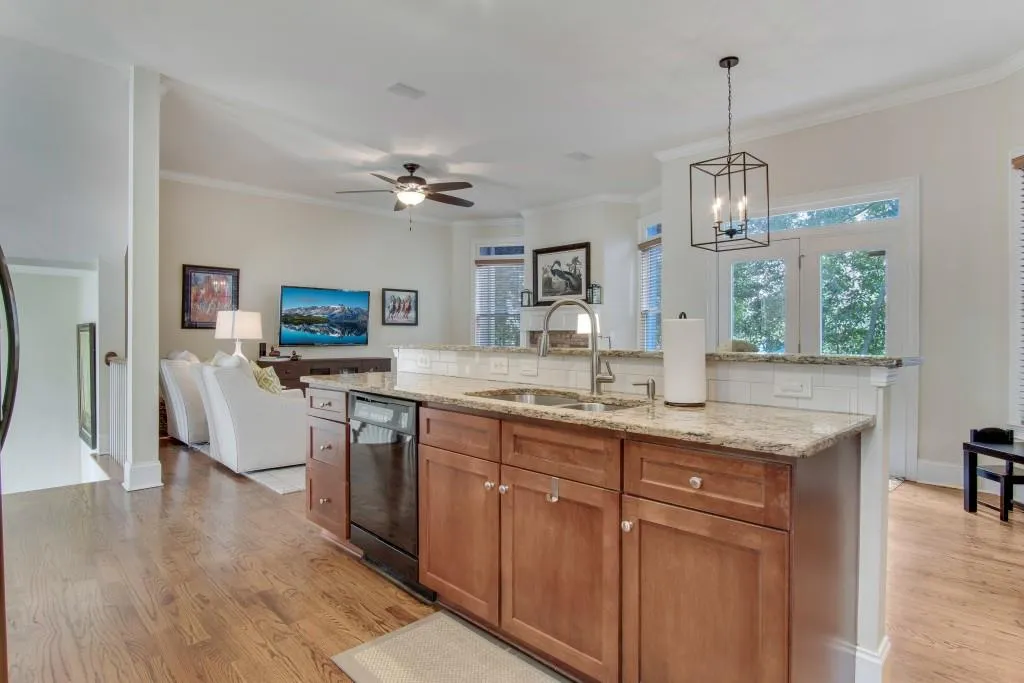 1370 Village Park Drive Ne, Atlanta, Georgia 30319, 4 Bedrooms Bedrooms, ,3 BathroomsBathrooms,Residential,Sold,1370 Village Park Drive Ne,5981644