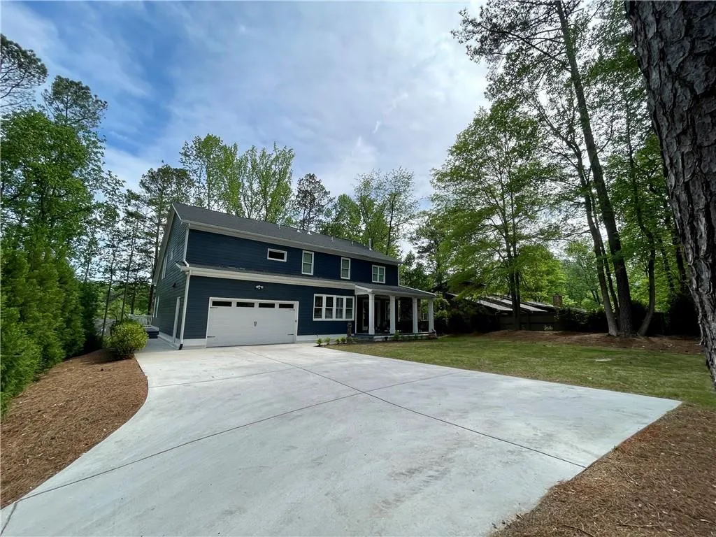 4101 Brookview Drive Se, Atlanta, Georgia 30339, 6 Bedrooms Bedrooms, ,6 BathroomsBathrooms,Residential,For Sale,4101 Brookview Drive Se,7563162