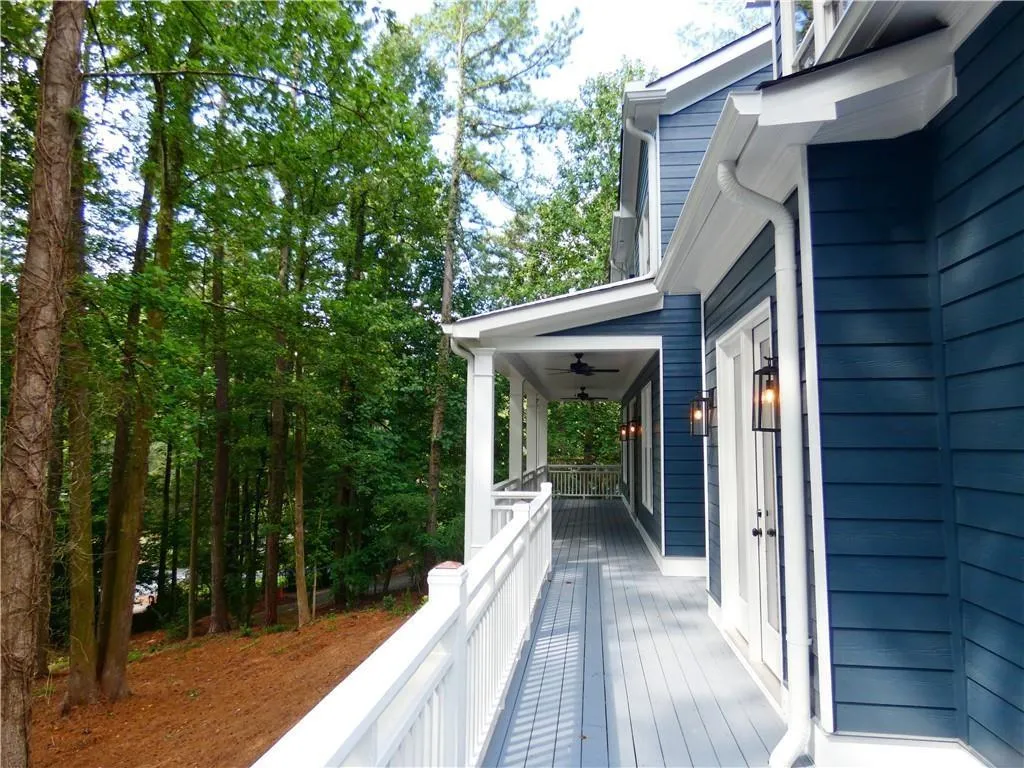 4101 Brookview Drive Se, Atlanta, Georgia 30339, 6 Bedrooms Bedrooms, ,6 BathroomsBathrooms,Residential,For Sale,4101 Brookview Drive Se,7563162