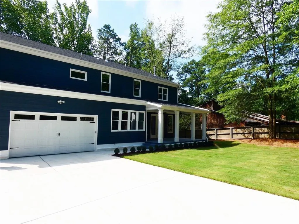 4101 Brookview Drive Se, Atlanta, Georgia 30339, 6 Bedrooms Bedrooms, ,6 BathroomsBathrooms,Residential,For Sale,4101 Brookview Drive Se,7563162