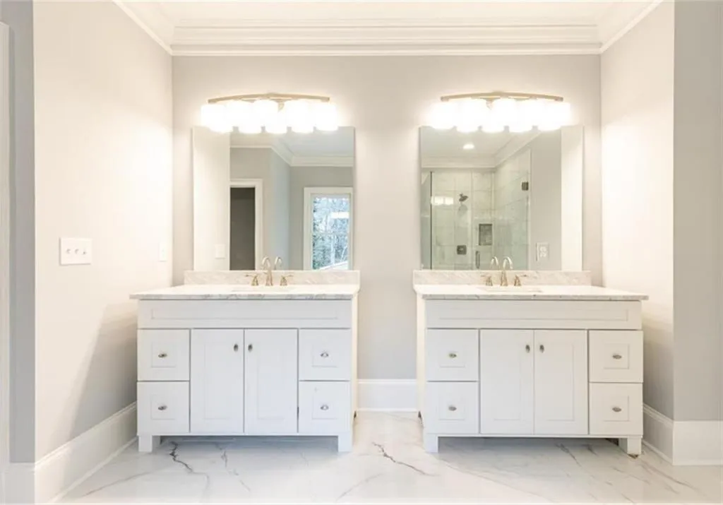 4101 Brookview Drive Se, Atlanta, Georgia 30339, 6 Bedrooms Bedrooms, ,6 BathroomsBathrooms,Residential,For Sale,4101 Brookview Drive Se,7563162