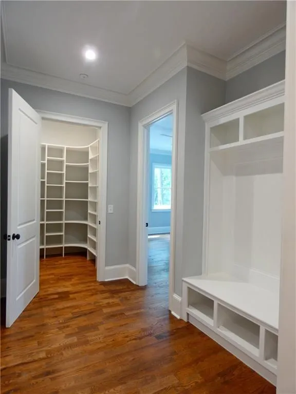 4101 Brookview Drive Se, Atlanta, Georgia 30339, 6 Bedrooms Bedrooms, ,6 BathroomsBathrooms,Residential,For Sale,4101 Brookview Drive Se,7563162