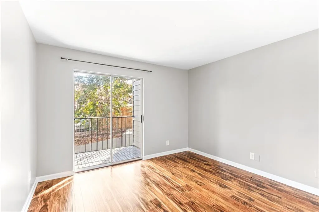 420 Granville Court, Sandy Springs, Georgia 30328, 1 Bedroom Bedrooms, ,1 BathroomBathrooms,Residential,Sold,420 Granville Court,6846395