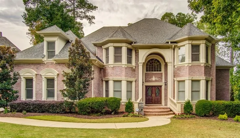 8150 Nesbit Ferry Road, Sandy Springs, Georgia 30350, 6 Bedrooms Bedrooms, ,6 BathroomsBathrooms,Residential,Sold,8150 Nesbit Ferry Road,6635352