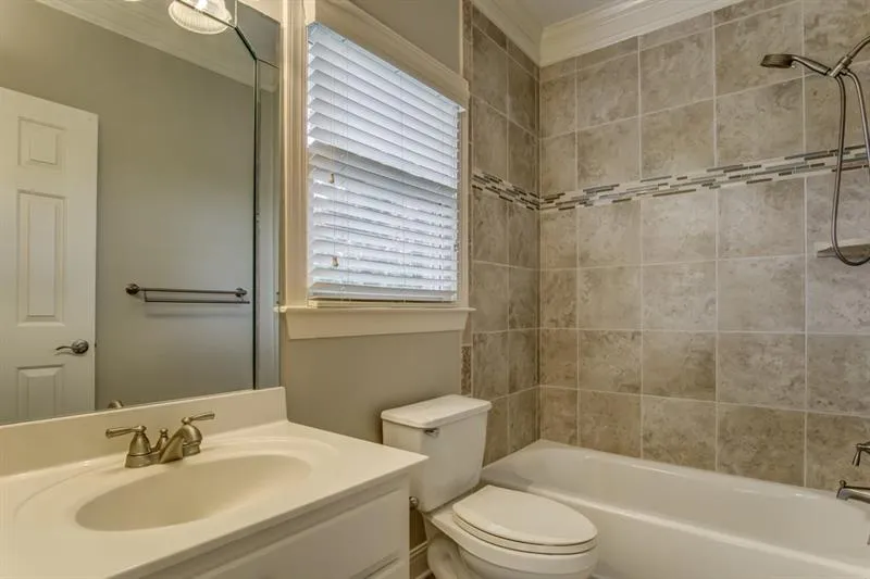 8150 Nesbit Ferry Road, Sandy Springs, Georgia 30350, 6 Bedrooms Bedrooms, ,6 BathroomsBathrooms,Residential,Sold,8150 Nesbit Ferry Road,6635352