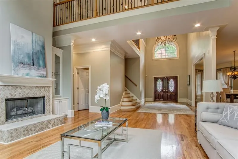 8150 Nesbit Ferry Road, Sandy Springs, Georgia 30350, 6 Bedrooms Bedrooms, ,6 BathroomsBathrooms,Residential,Sold,8150 Nesbit Ferry Road,6635352