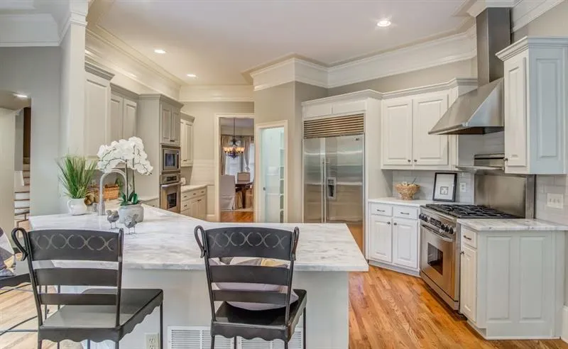 8150 Nesbit Ferry Road, Sandy Springs, Georgia 30350, 6 Bedrooms Bedrooms, ,6 BathroomsBathrooms,Residential,Sold,8150 Nesbit Ferry Road,6635352