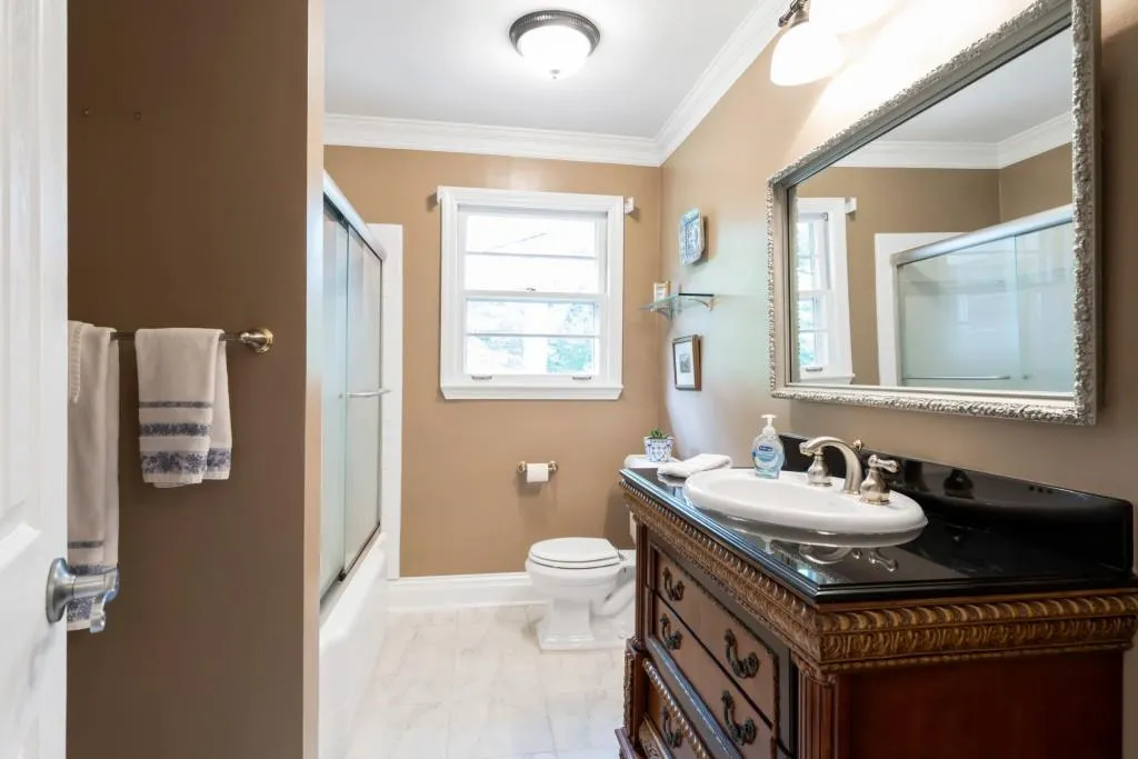 90 River Springs Drive, Sandy Springs, Georgia 30328, 4 Bedrooms Bedrooms, ,3 BathroomsBathrooms,Residential,Sold,90 River Springs Drive,6741373