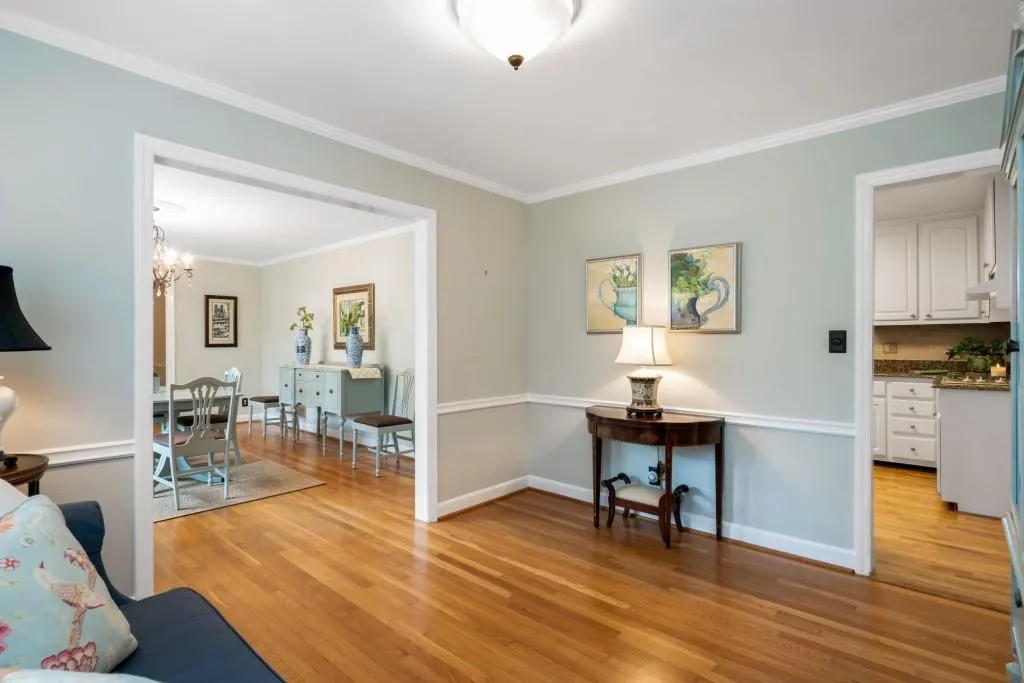 90 River Springs Drive, Sandy Springs, Georgia 30328, 4 Bedrooms Bedrooms, ,3 BathroomsBathrooms,Residential,Sold,90 River Springs Drive,6741373