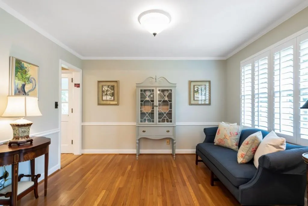 90 River Springs Drive, Sandy Springs, Georgia 30328, 4 Bedrooms Bedrooms, ,3 BathroomsBathrooms,Residential,Sold,90 River Springs Drive,6741373