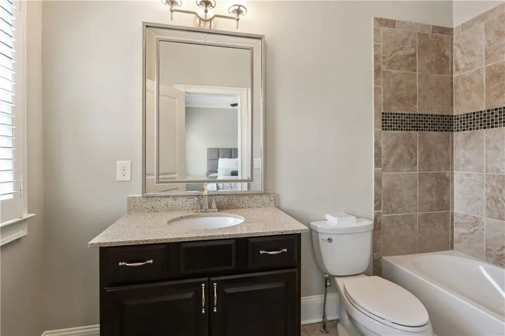 313 Alderwood Lane, Atlanta, Georgia 30328, 3 Bedrooms Bedrooms, ,3 BathroomsBathrooms,Residential,Sold,313 Alderwood Lane,6002650