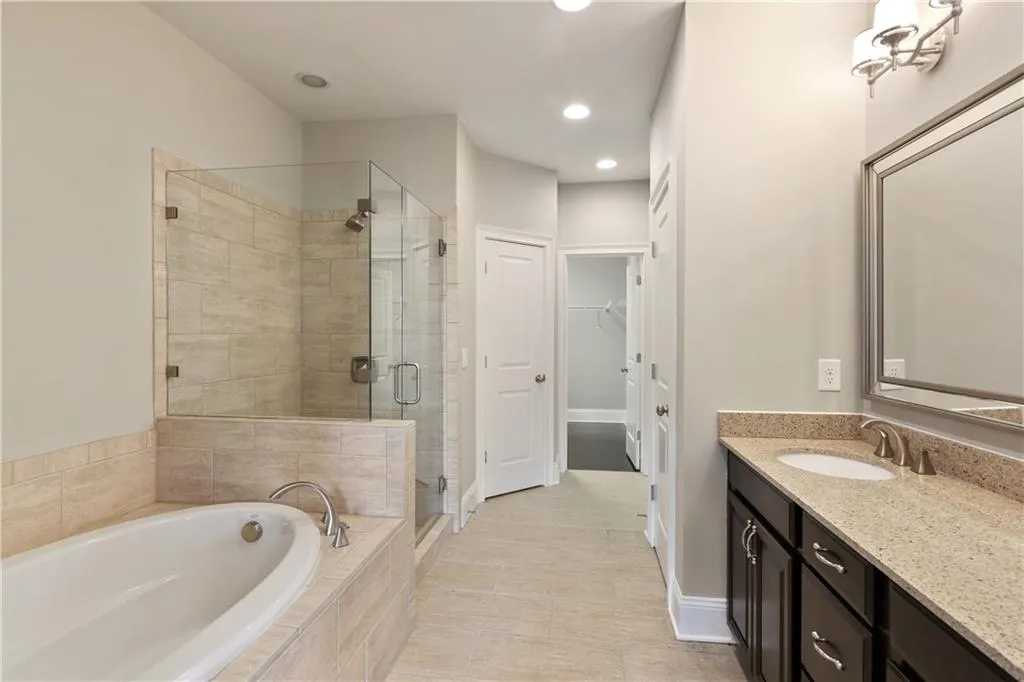 313 Alderwood Lane, Atlanta, Georgia 30328, 3 Bedrooms Bedrooms, ,3 BathroomsBathrooms,Residential,Sold,313 Alderwood Lane,6002650