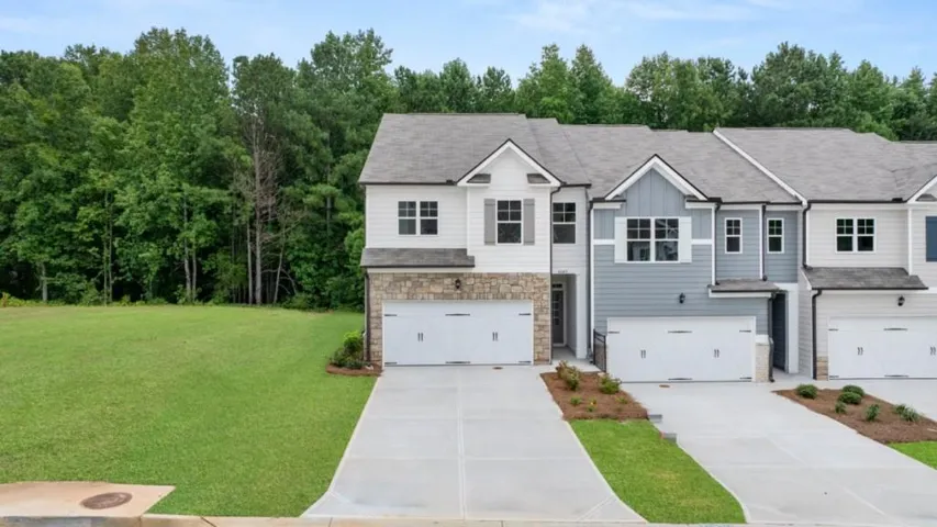 6649 Parsons Street, Flowery Branch, Georgia 30542