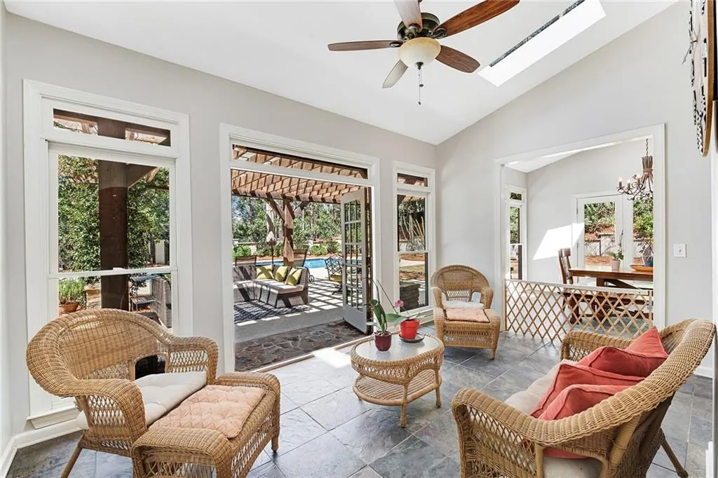 310 Green Park Court, Atlanta, Georgia 30327, 5 Bedrooms Bedrooms, ,4 BathroomsBathrooms,Residential,Sold,310 Green Park Court,7026248