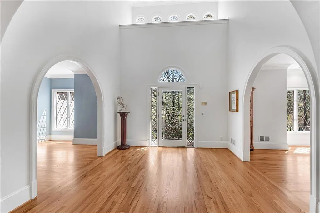 310 Green Park Court, Atlanta, Georgia 30327, 5 Bedrooms Bedrooms, ,4 BathroomsBathrooms,Residential,Sold,310 Green Park Court,7026248