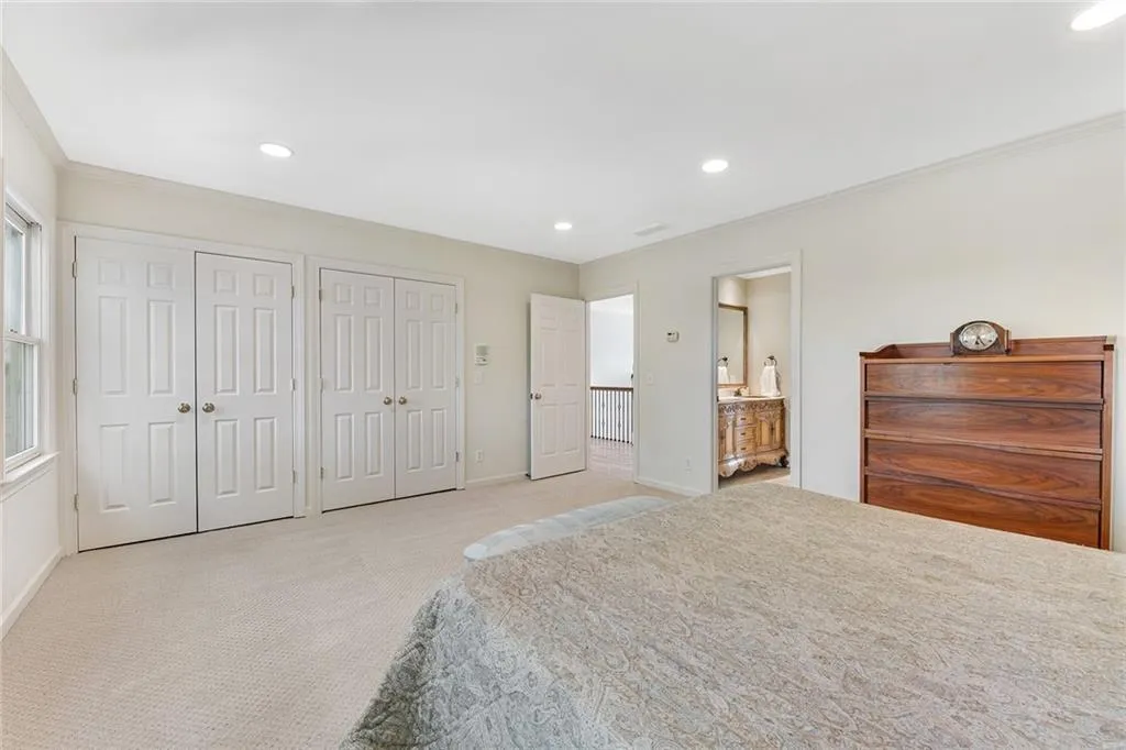 310 Green Park Court, Atlanta, Georgia 30327, 5 Bedrooms Bedrooms, ,4 BathroomsBathrooms,Residential,Sold,310 Green Park Court,7026248