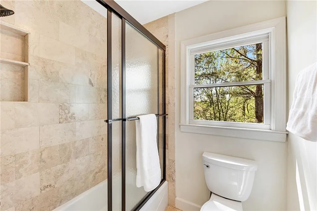 310 Green Park Court, Atlanta, Georgia 30327, 5 Bedrooms Bedrooms, ,4 BathroomsBathrooms,Residential,Sold,310 Green Park Court,7026248