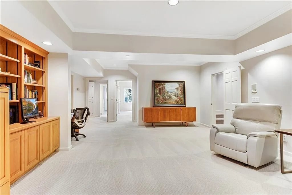 310 Green Park Court, Atlanta, Georgia 30327, 5 Bedrooms Bedrooms, ,4 BathroomsBathrooms,Residential,Sold,310 Green Park Court,7026248