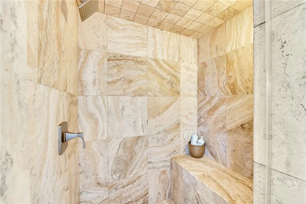 310 Green Park Court, Atlanta, Georgia 30327, 5 Bedrooms Bedrooms, ,4 BathroomsBathrooms,Residential,Sold,310 Green Park Court,7026248