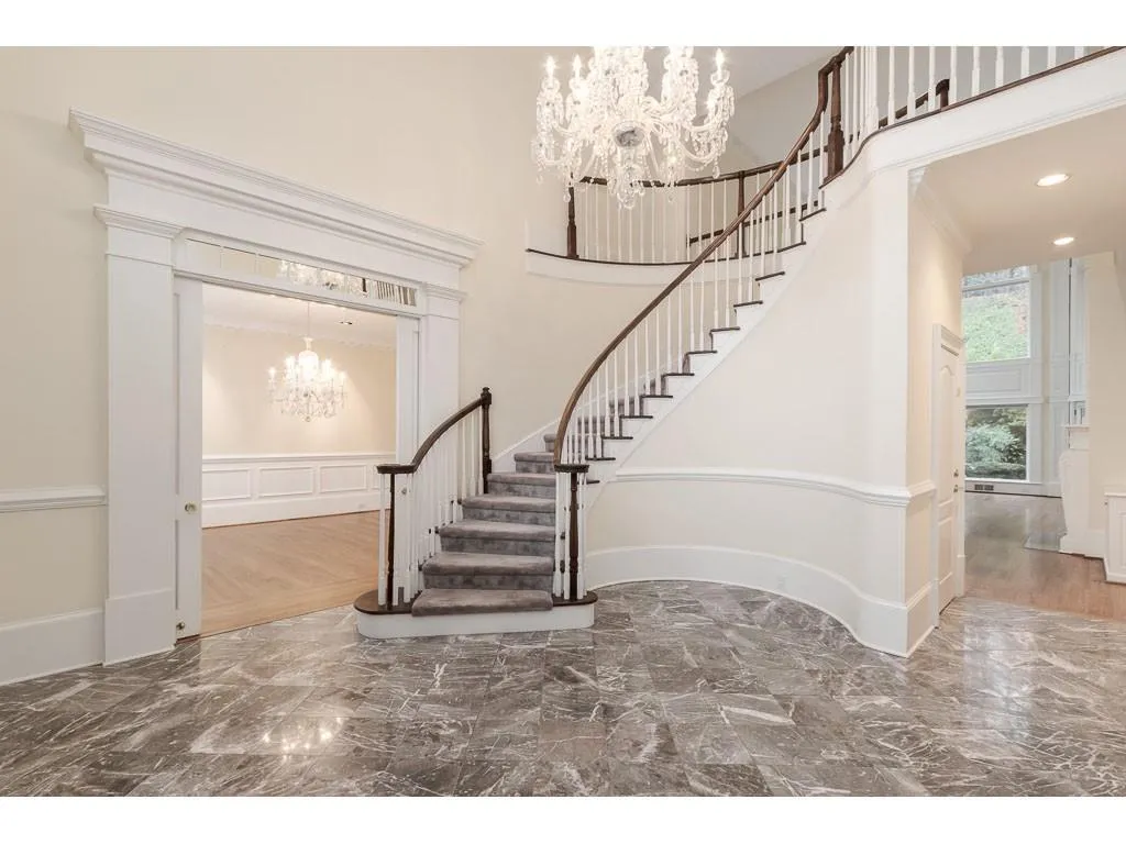 805 Crest Valley Drive, Sandy Springs, Georgia 30327, 7 Bedrooms Bedrooms, ,6 BathroomsBathrooms,Residential,Sold,805 Crest Valley Drive,6719244
