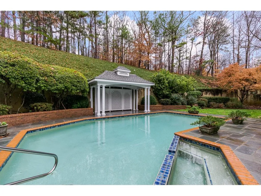805 Crest Valley Drive, Sandy Springs, Georgia 30327, 7 Bedrooms Bedrooms, ,6 BathroomsBathrooms,Residential,Sold,805 Crest Valley Drive,6719244