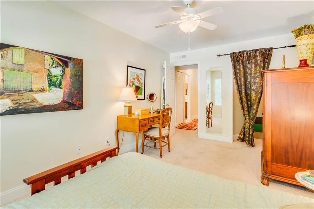 6980 Roswell Road Unit K7, Sandy Springs, Georgia 30328, 2 Bedrooms Bedrooms, ,2 BathroomsBathrooms,Residential,Sold,6980 Roswell Road Unit K7,6924169