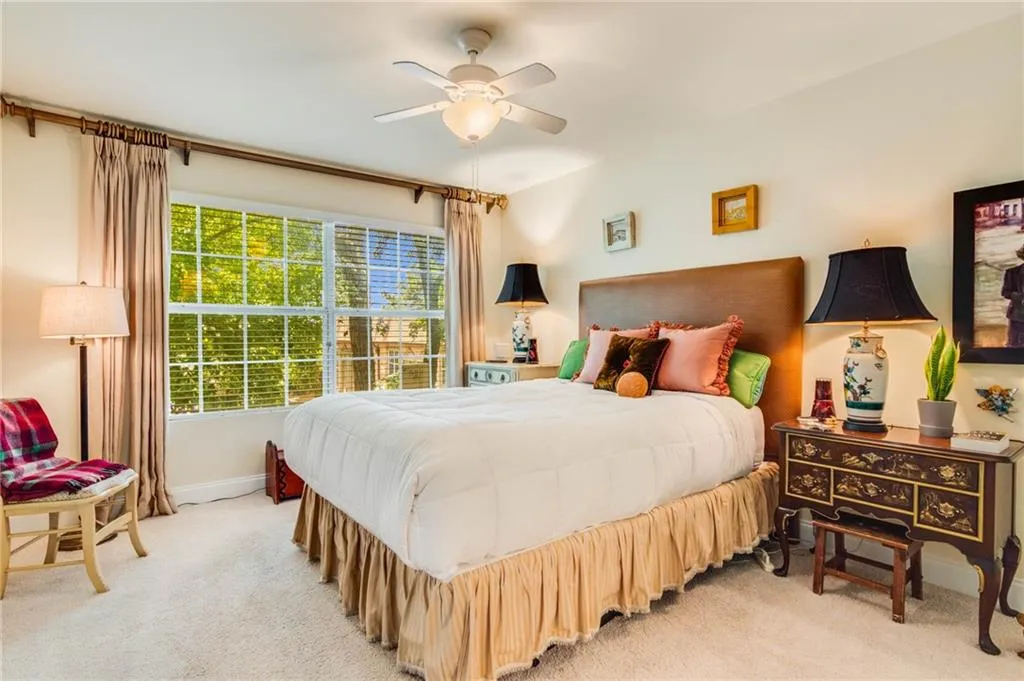 6980 Roswell Road Unit K7, Sandy Springs, Georgia 30328, 2 Bedrooms Bedrooms, ,2 BathroomsBathrooms,Residential,Sold,6980 Roswell Road Unit K7,6924169